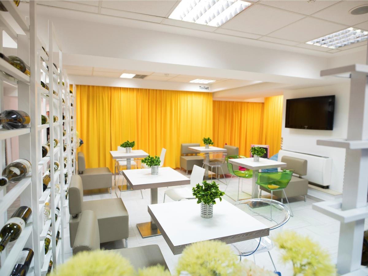 Ibis Styles Skopje Hotel Exterior photo